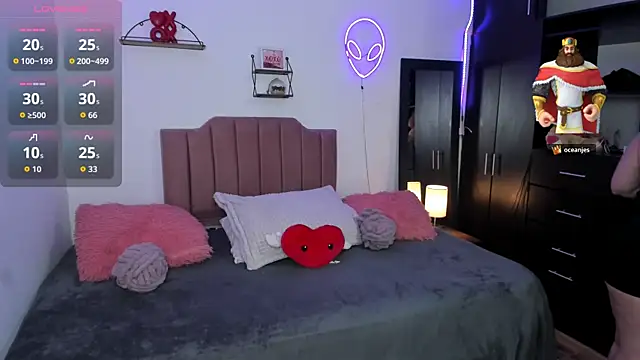 Nina_curves – Live XXX-chat