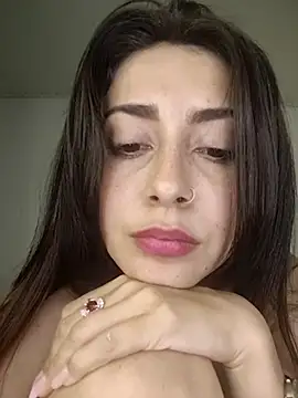 AmyLov342 现场XXX聊天