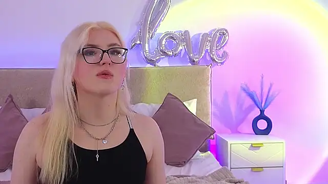 Jules_night's Live XXX Chat