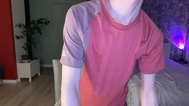 AlexFH Chat XXX live