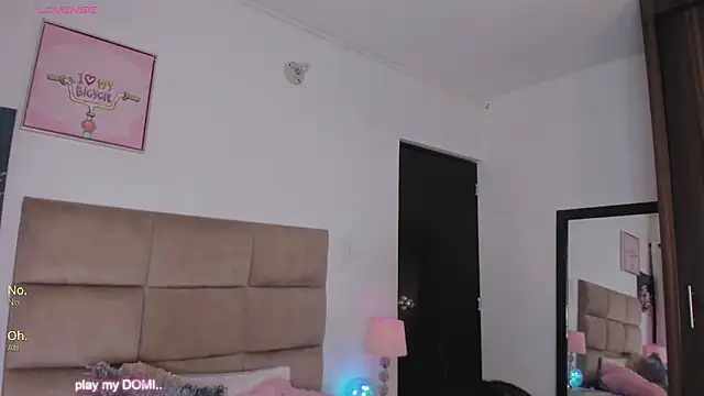 แชท XXX สดของ ashleycurvyy