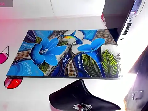 tifanybigcock Webcamshow