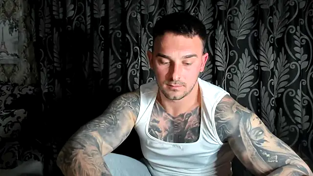 Jonmusclemasterのウェブカメラショー