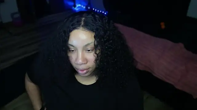 Živý XXX chat NeliaHexxen