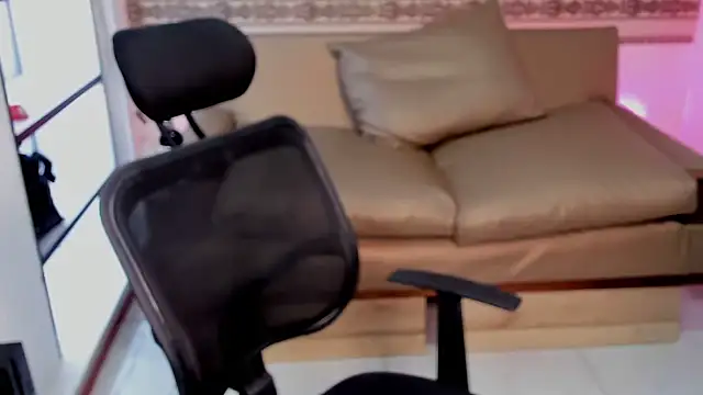 แชท XXX สดของ xxximena_angels_