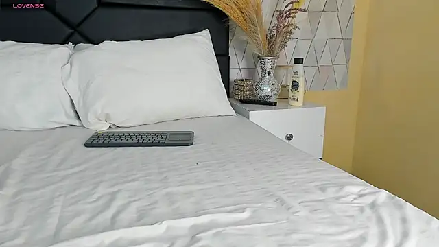 Sembang XXX Secara Langsung CloheBell