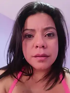 Sofiia_W26 লাইভ XXX চ্যাট