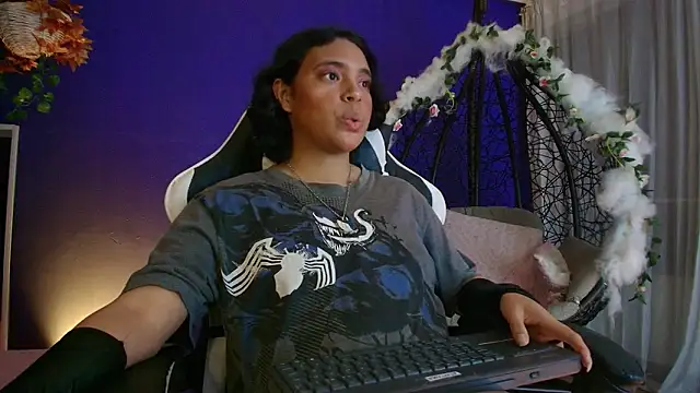 دردشة Emmapark_ الجنسية المباشرة