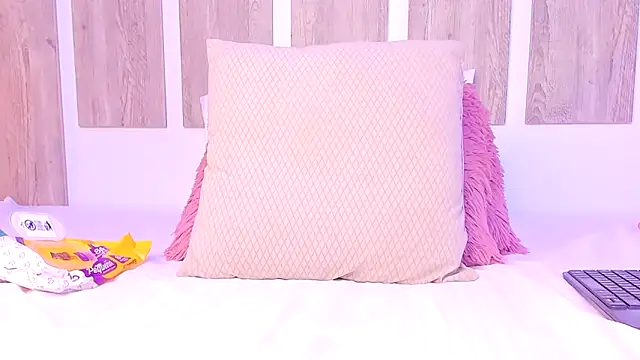 Chat +18 de EmilySearss ao vivo