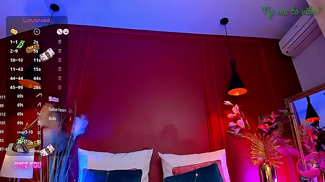 Mayzzie Live XXX-chat