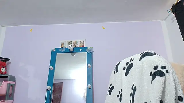 KOREN_JALAA Chat XXX in diretta