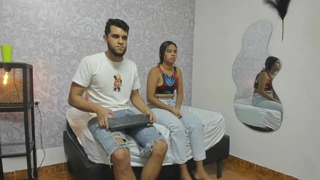 HarperAndMason live XXX chat