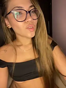 NatashaCruz-'s Webcam Show