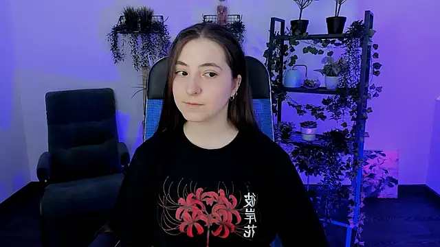 VirtuallVoyant's Live XXX Chat