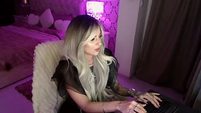 Živý XXX chat missJen111