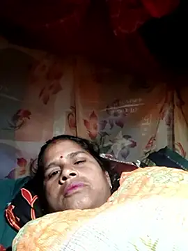 Hot_kiran4 Adlı Modelin Web Kamerası Şovu