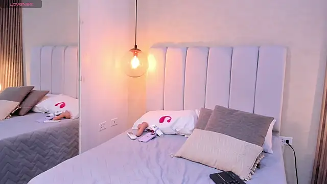 EmmaBlosoom – Live XXX-chat