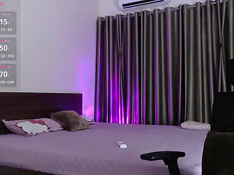 Živý XXX chat Screen_Queen_xoxo