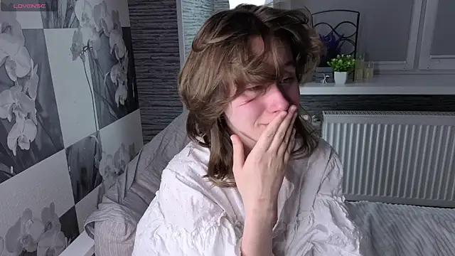 Chat +18 de EthalBuffkin ao vivo