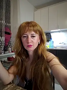 Chat XXX en directo de LanaBananaa_