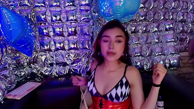 lala_cherry Chat XXX live