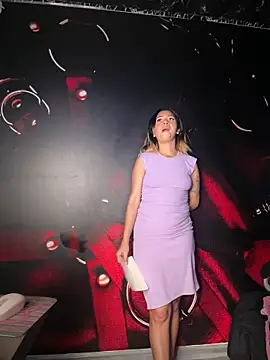 Laila_LS: вебкам-шоу