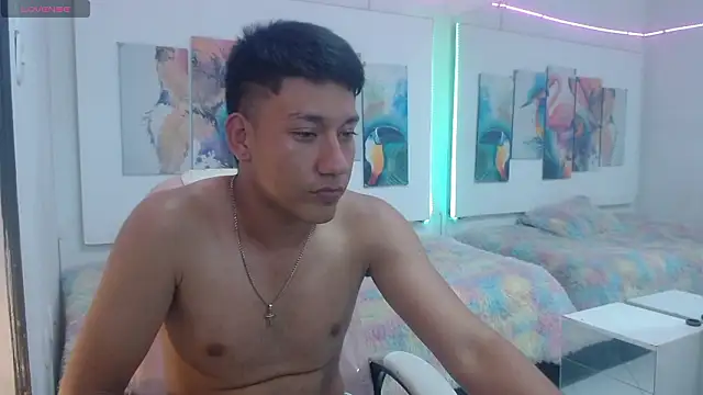 DominantBoy4 Webcamshow