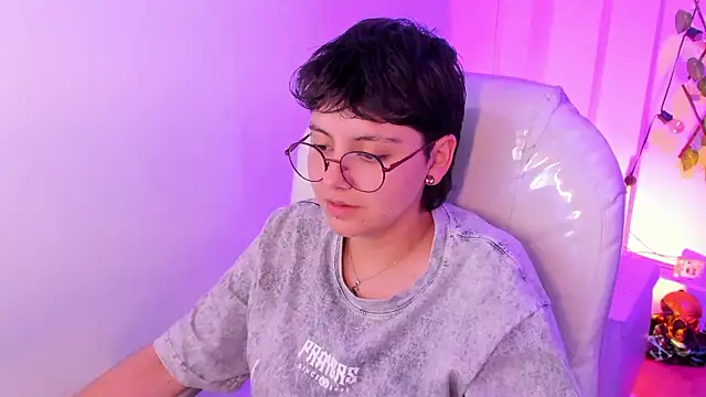 Chat +18 de Nathaly_ds ao vivo