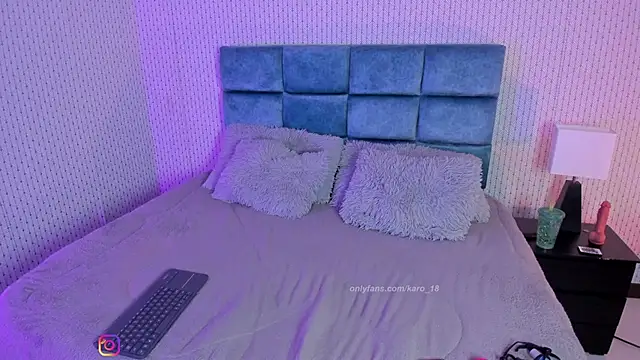 karoliine_jones live XXX chat