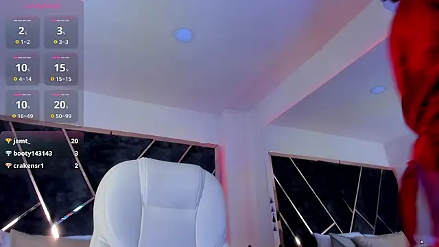 SusanaHenao Chat XXX in diretta