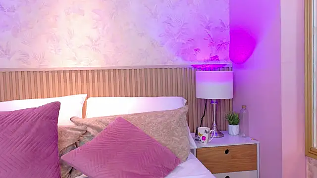 Онлайн чат XXX ValeriaMonet