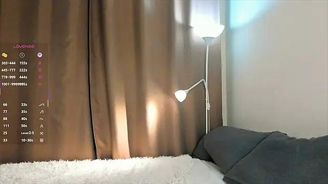 แชท XXX สดของ LuannStockbridge