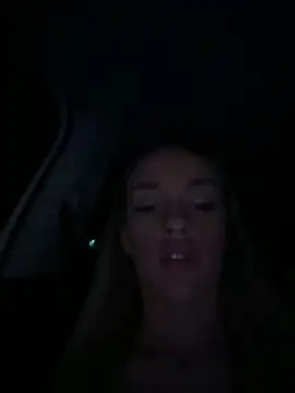 KatieCutieXooo live XXX chat