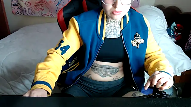 ArrangedFoot's Live XXX Chat