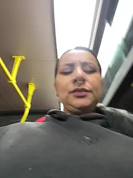 Abril_Luv's Live XXX Chat