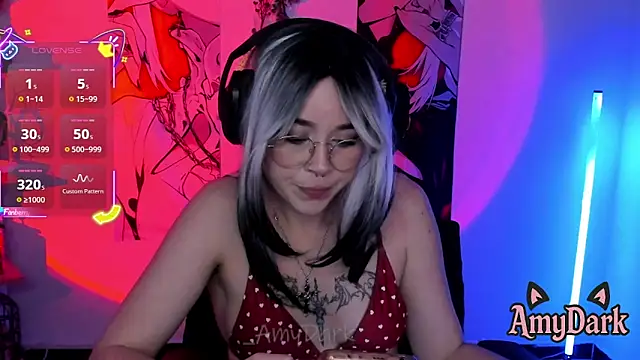 دردشة _AmyDark الجنسية المباشرة