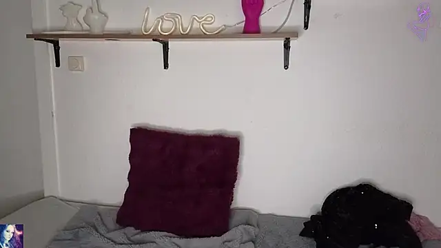 Milla4you_: онлайн-секс-чат