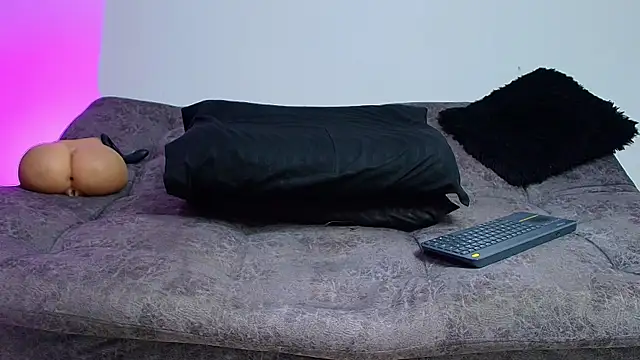 Chat XXX en directo de BrayaanFit