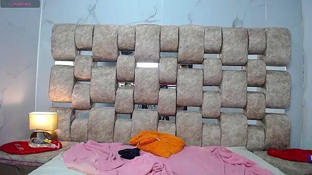 KathyAiden webkamerás műsora