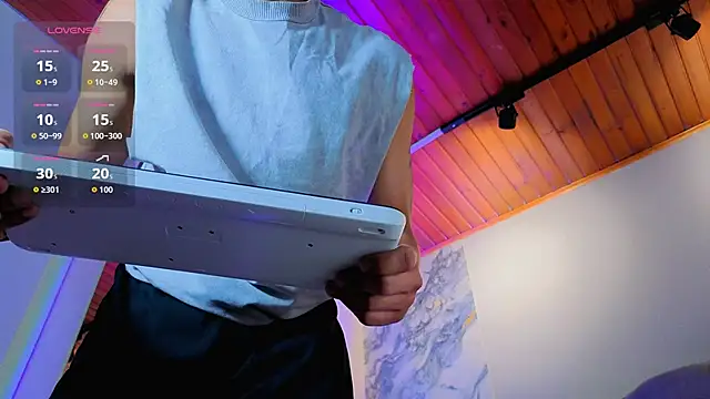 oliver_mr_ 即時 XXX 聊天