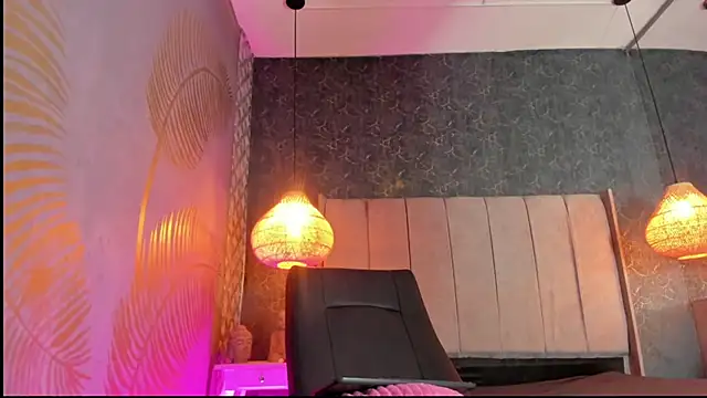 IsabellaRossi_'s Live XXX Chat