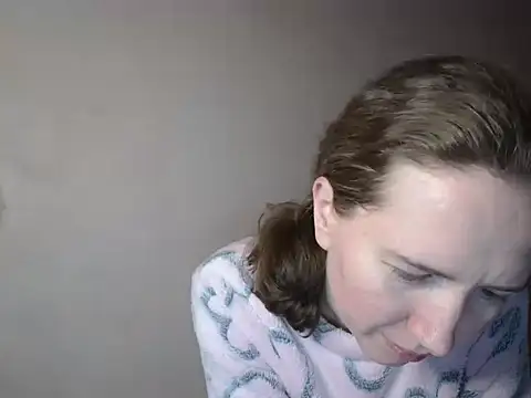 Sexy_MargoX_ Adlı Modelin Canlı XXX Sohbeti