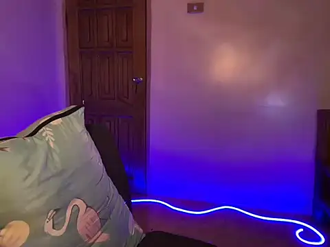 sweet_lexi06 Show Webcam