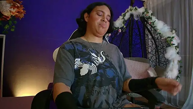 Emmapark_ Adlı Modelin Canlı XXX Sohbeti