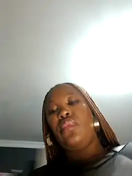 Chatroom XXX en direct de SWEETDOLLY29XX