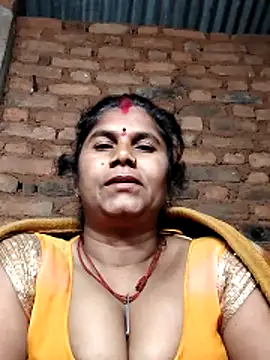 Hot_di97 Show in webcam