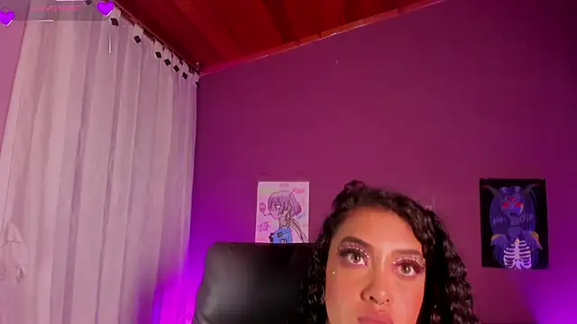 Chat XXX ao vivo de Cata_green