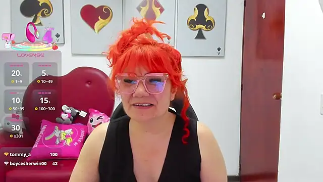 Chatroom XXX en direct de Salomeediaz_