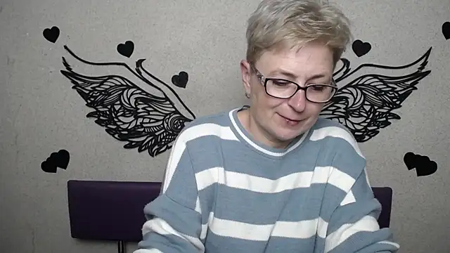 Chat +18 de EmiliaGree ao vivo