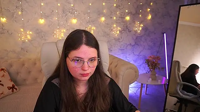 SophieDreamss 라이브 XXX 채팅